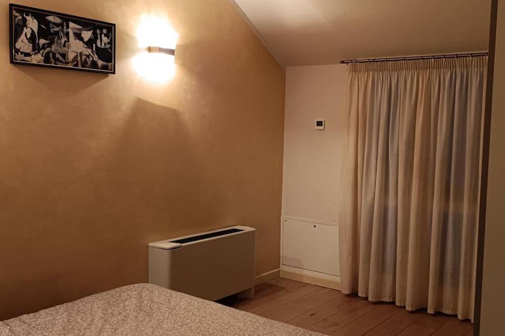 Central Terrace Escape With Jacuzzi Тимишоара Екстериор снимка